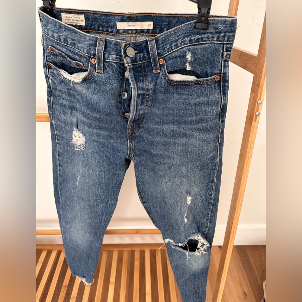 Levi’s wedgie jean